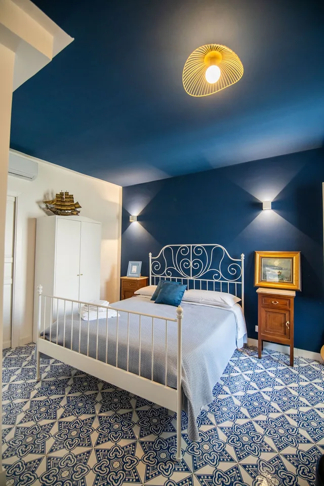 غرفة قياسية بسرير مزدوج، Crudo Home 3/6