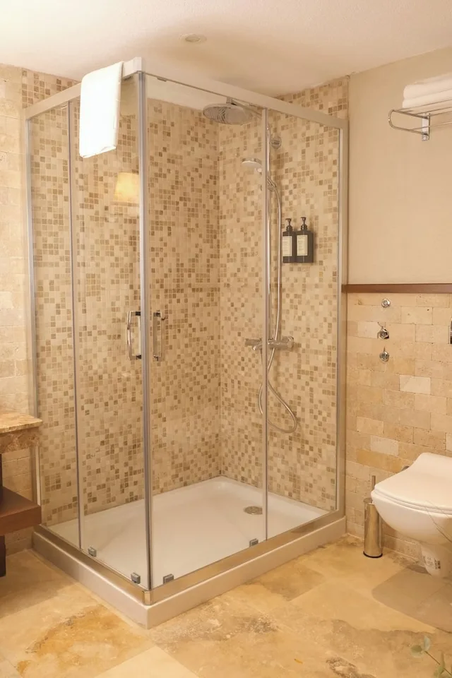 جناح بريميوم بسرير كينج بإطلالة على البحر بشرفة، Phellos Suites 4/5