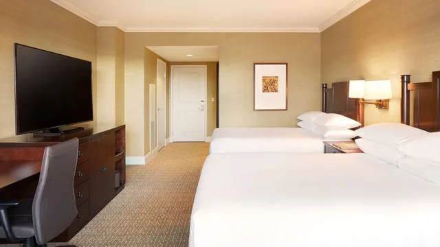 غرفة بسرير كوين وسرير مزدوج لذوي الإعاقة، Hyatt Regency Bellevue 3/3