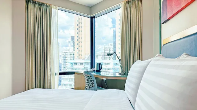 Cosmo, Twin Beds، Stanford Hotel 6/10