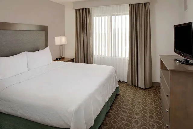جناح بسرير كينج بغرفتي نوم، Homewood Suites by Hilton Minneapolis Mall of America 1/2
