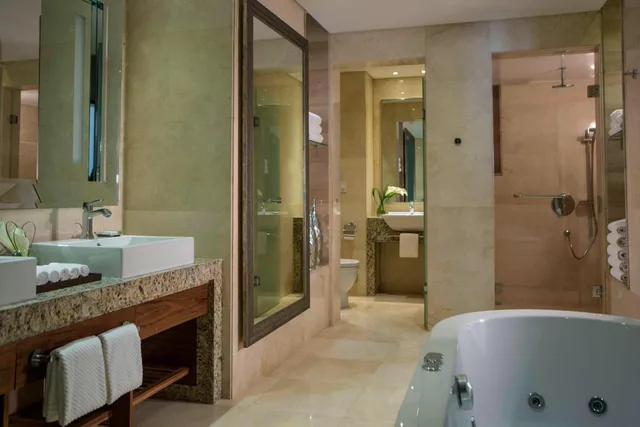 جناح رئاسي مع دخول صالة النادي، Renaissance Cairo Mirage City Hotel 2/5