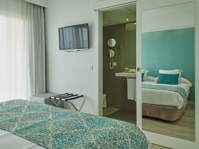غرفة بشرفة مفردة بسرير مزدوج، BQ Apolo Hotel 7/10