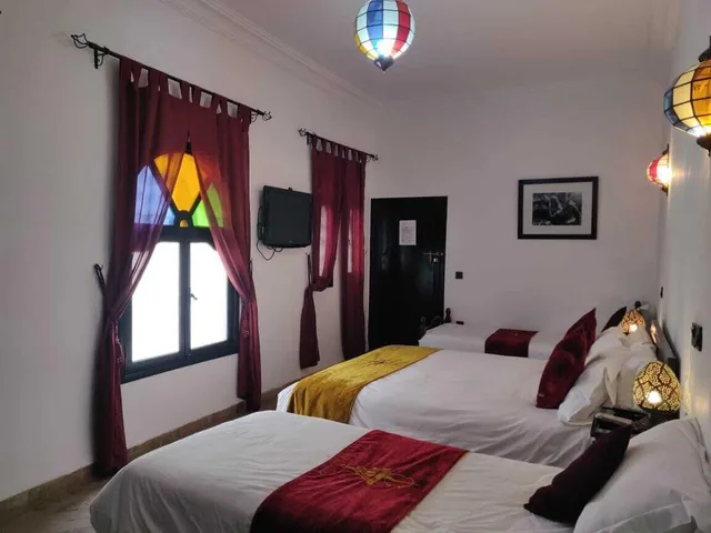 1 Bedroom, Family, Queen and Twin Beds, Courtyard View, Riad Dar Foundouk & Spa 7/10