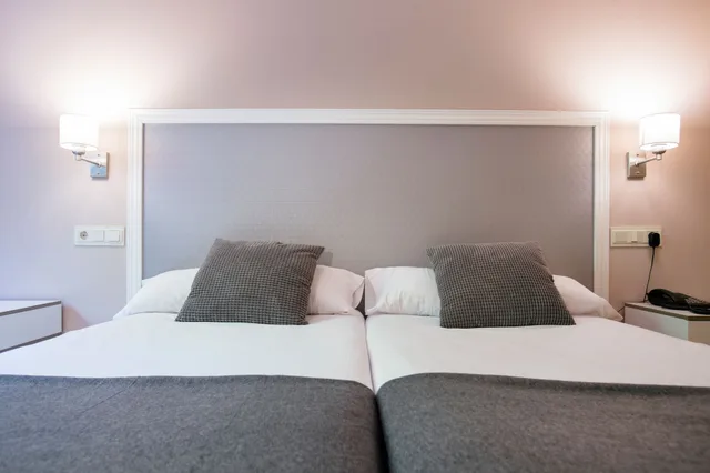 Room, Twin Beds, Monte Ulia Hotel 3/5