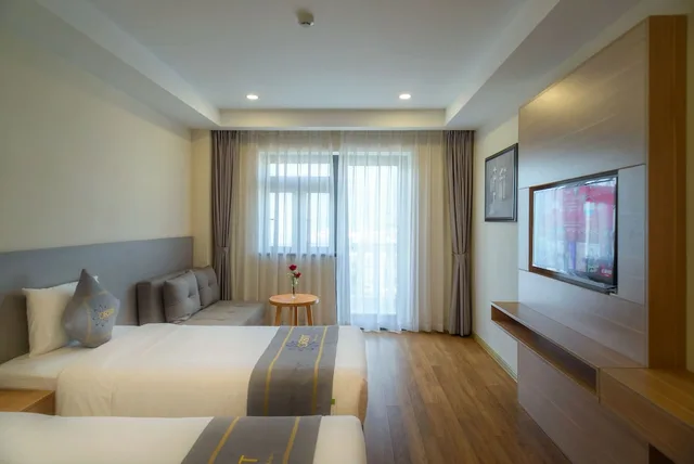 غرفة ديلوكس بسريرين منفصلين بإطلالة على المدينة، Orbit Hotel 1/5