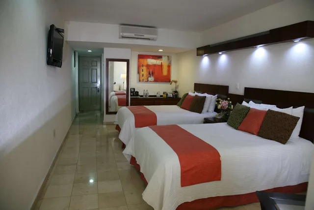 غرفة بسريرين مزدوجين، Hotel Poza Rica Centro 1/4