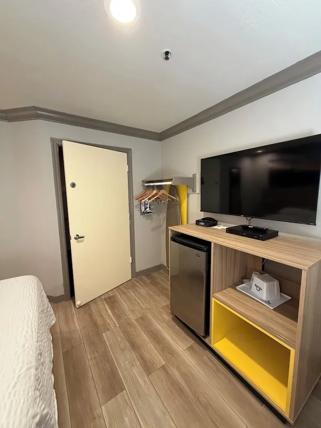غرفة قياسية بسرير كوين لذوي الإعاقة، Days Inn By Wyndham San Francisco S/Oyster Point Airport 9/10
