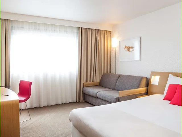 غرفة تنفيذية بسرير مزدوج بإطلالة على المدينة، Novotel Paris La Defense Esplanade 6/10