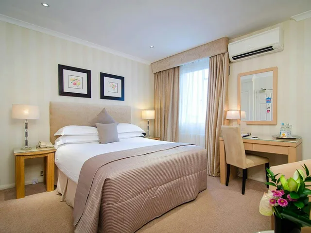 Room, Double Bed, The Beaufort Knightsbridge 5/6