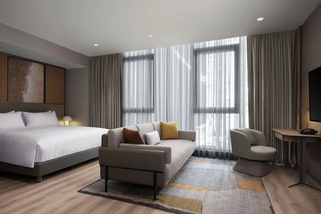 شقة بسرير كينج بإطلالة على المدينة بغرفة نوم واحدة مع أريكة، Marriott Executive Apartments Antalya 1/8