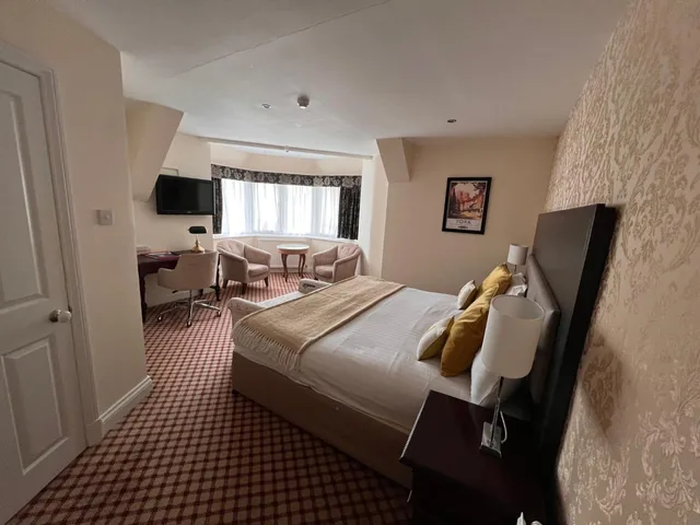 غرفة ديلوكس، Haley s Hotel 5/10