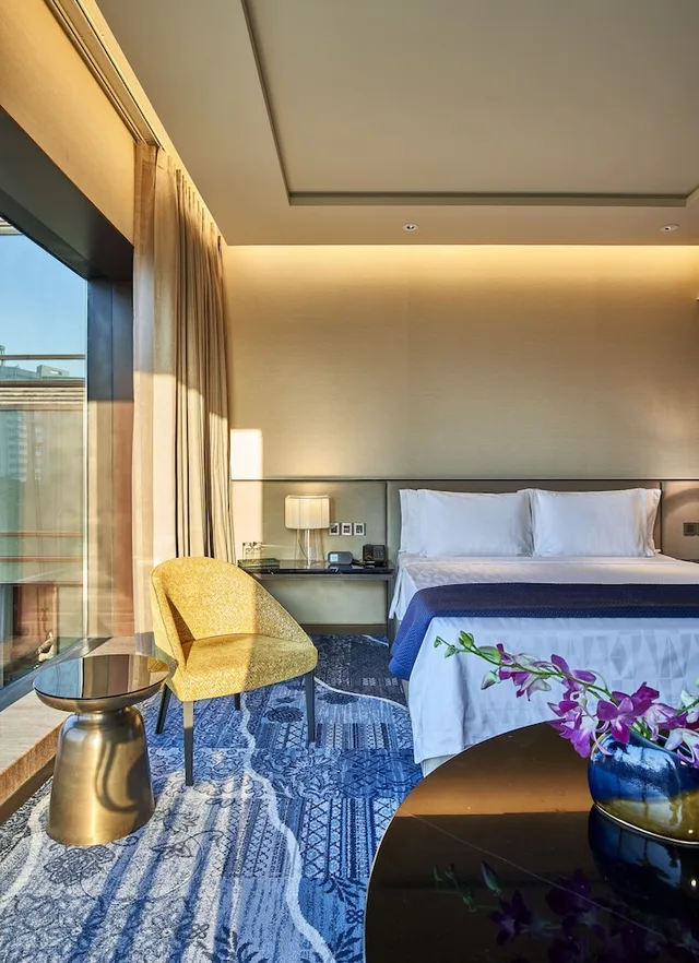 Club, Double Bed, Den، The Den Bengaluru, LXR Hotels & Resorts 8/10