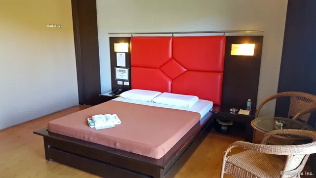 غرفة تنفيذية بسرير مزدوج، Hollywood Drive-In Hotel 2/5