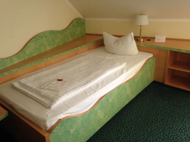 Standard Single, Azimut Hotel Dresden 2/5