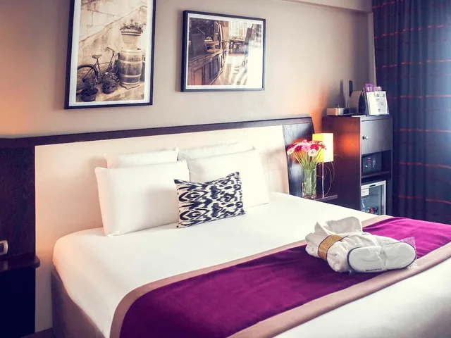 غرفة بريفيليج بسرير كينج، Mercure Angers Centre Gare Hotel 1/10