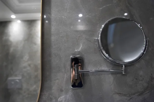 جناح جونيور، Antico Albergo Del Sole Al Pantheon 8/8