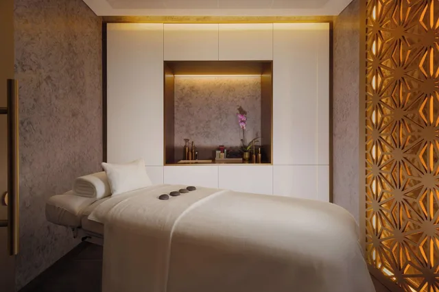 غرفة ديلوكس بسرير مزدوج، Sheraton Astana Hotel 7/10