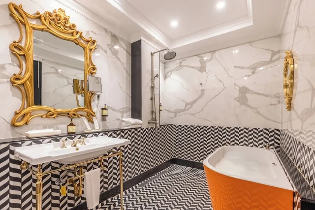 غرفة بسرير مزدوج بإطلالة على البحر، MAYFAIR Palm Beach Resort 10/10