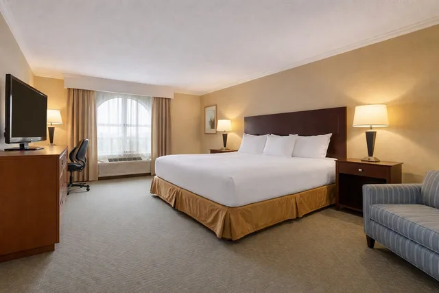 Standard, King Bed, Best Western Davison Inn 7/10