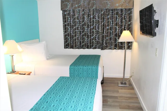 جناح استوديو بسريرين مزدوجين مع أريكة بمطبخ، Howard Johnson Suites by Wyndham San Diego Chula Vista/BayFt 4/6