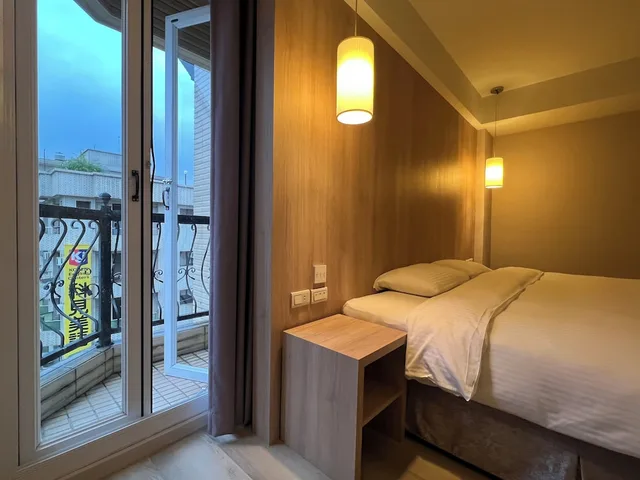 غرفة فاخرة بسرير كينج، Forward Hotel Taipei 3/4