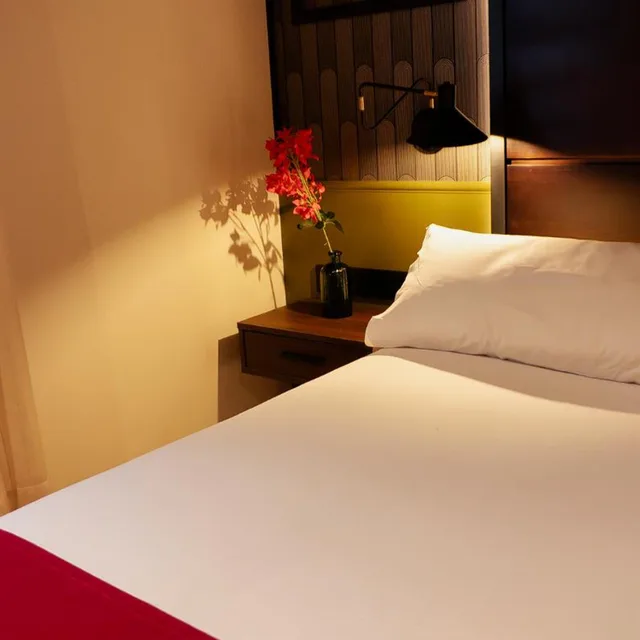 غرفة بسريرين منفصلين مع سرير إضافي، Hotel Vertice Aljarafe 8/10