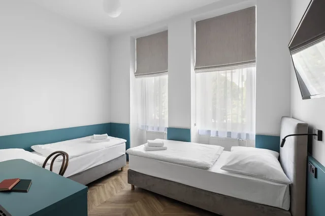 غرفة سوبيريور بسريرين منفصلين، Beranek Hotel 4/10