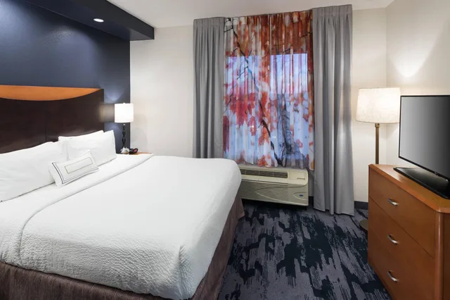 استوديو بسرير كينج لذوي الإعاقة، Fairfield Inn And Suites Orlando At Seaworld 1/4