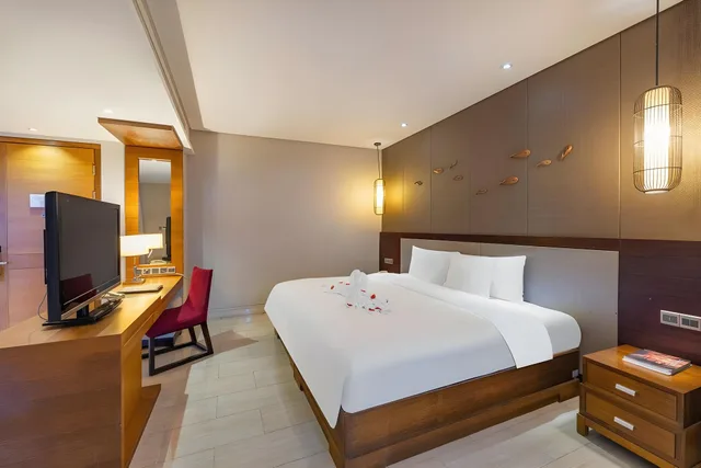 جناح تنفيذي بسرير كينج بإطلالة على النهر، Sanya Phoenix Waterside Gloria Resort Sanya 1/1