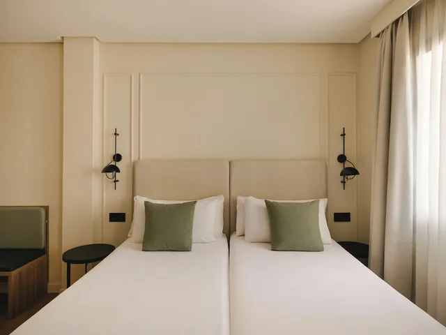 غرفة أساسية بسريرين منفصلين، Sercotel Toledo Imperial 3/7