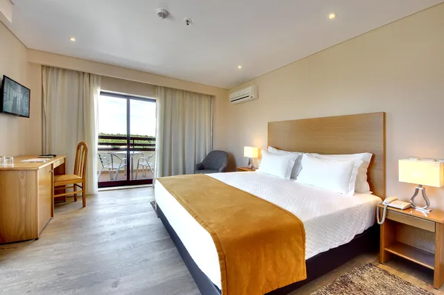غرفة قياسية بشرفة، Alba Hotel 1/3