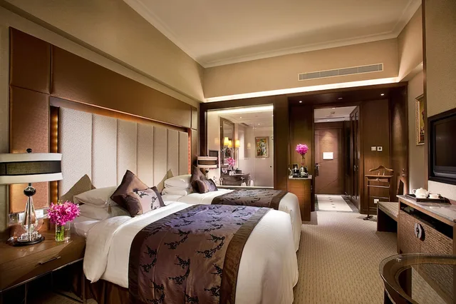 غرفة فاخرة بسريرين منفصلين بإطلالة على النهر، Sofitel Macau at Ponte 16 4/8