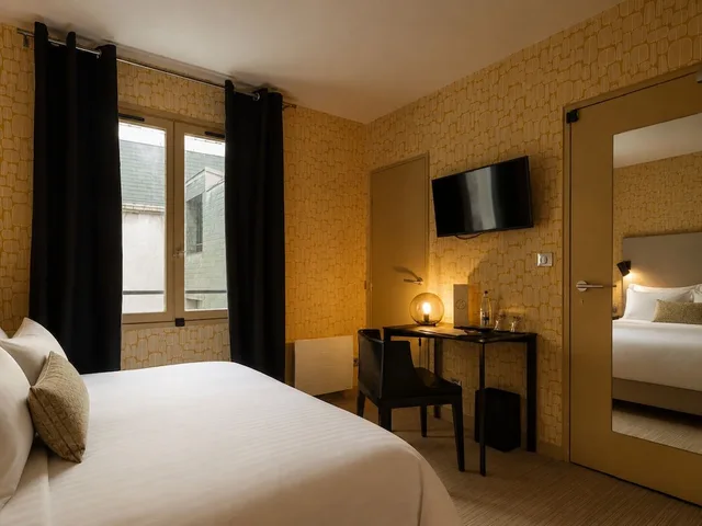 غرفة قياسية بسرير مزدوج، L Hotel 1/10