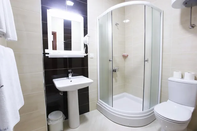 غرفة قياسية ثلاثية بثلاثة أسرّة بإطلالة على المدينة، Centar Hotel 4/4