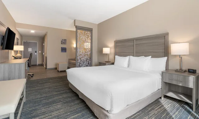 جناح كلاسيكي بإطلالة، Pestana Orlando Suites Lake Buena Vista 1/3