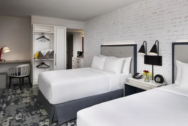 غرفة بسريرين مزدوجين بإطلالة، Hyatt Centric Old Town Alexandria 3/7