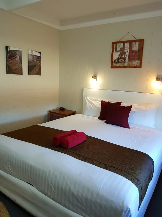 غرفة قياسية بسرير كينج، Bidgee Motor Inn 1/2