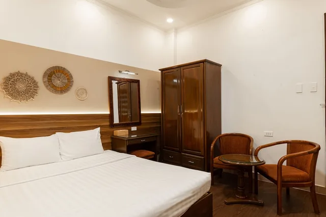 Mezzanine, Standard, Twin Beds، Lantern Hotel 3/7