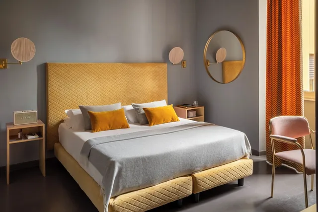 غرفة ثلاثية، Milani Hotel 4/10