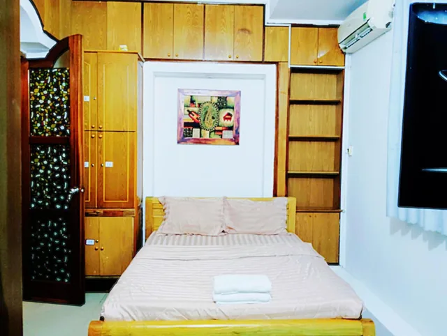 غرفة قياسية بسرير مزدوج، Sakura Hostel Saigon 1/5