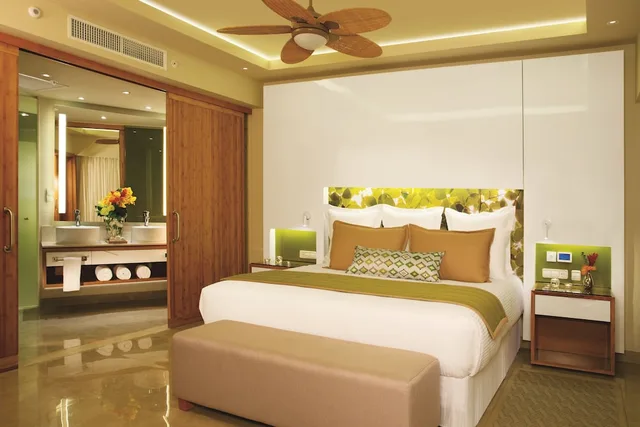 Preferred Club, Master, Suite, King Bed, Ocean Front, Adult Only، Dreams Onyx Resort And Spa Punta Cana 1/2
