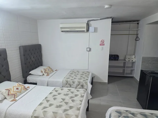 Family, 1 Double and 3 Single Beds، Hotel Rodadero Dorado 9/10