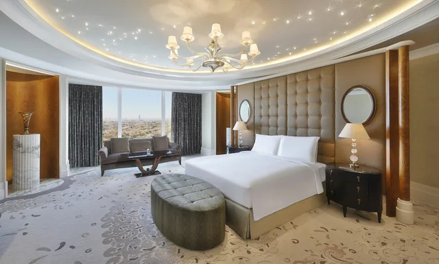 جناح ملكي، فندق هيلتون الرياض والشقق الفندقيه(Hilton Riyadh Hotel & Residences) 2/4