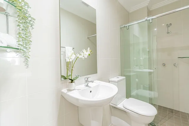 غرفة ديلوكس صغيرة بسرير مزدوج بشرفة، Best Western Plus Camperdown Suites 4/5