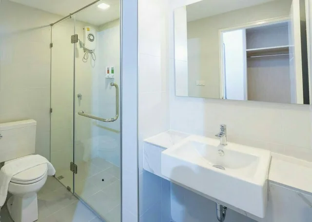 Room, 2 Double Beds, Trat City Hotel 4/4