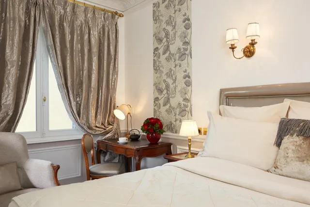 غرفة ديلوكس، Hotel Regina Louvre 3/8