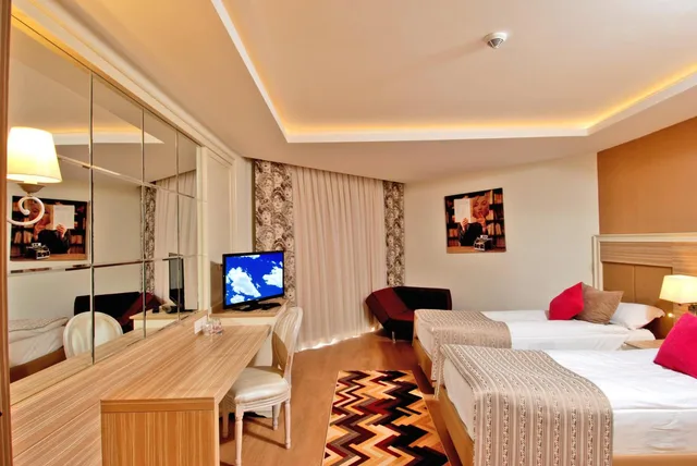 Standard, Double or Twin Bed, Land View، Delphin Deluxe Resort 7/10