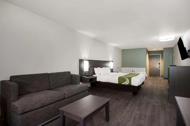 غرفة بسرير كينج، Quality Inn & Suites Wilsonville OR 5/5