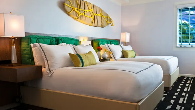 غرفة ديلوكس بسريرين مزدوجين، Kimpton Surfcomber Hotel 2/3